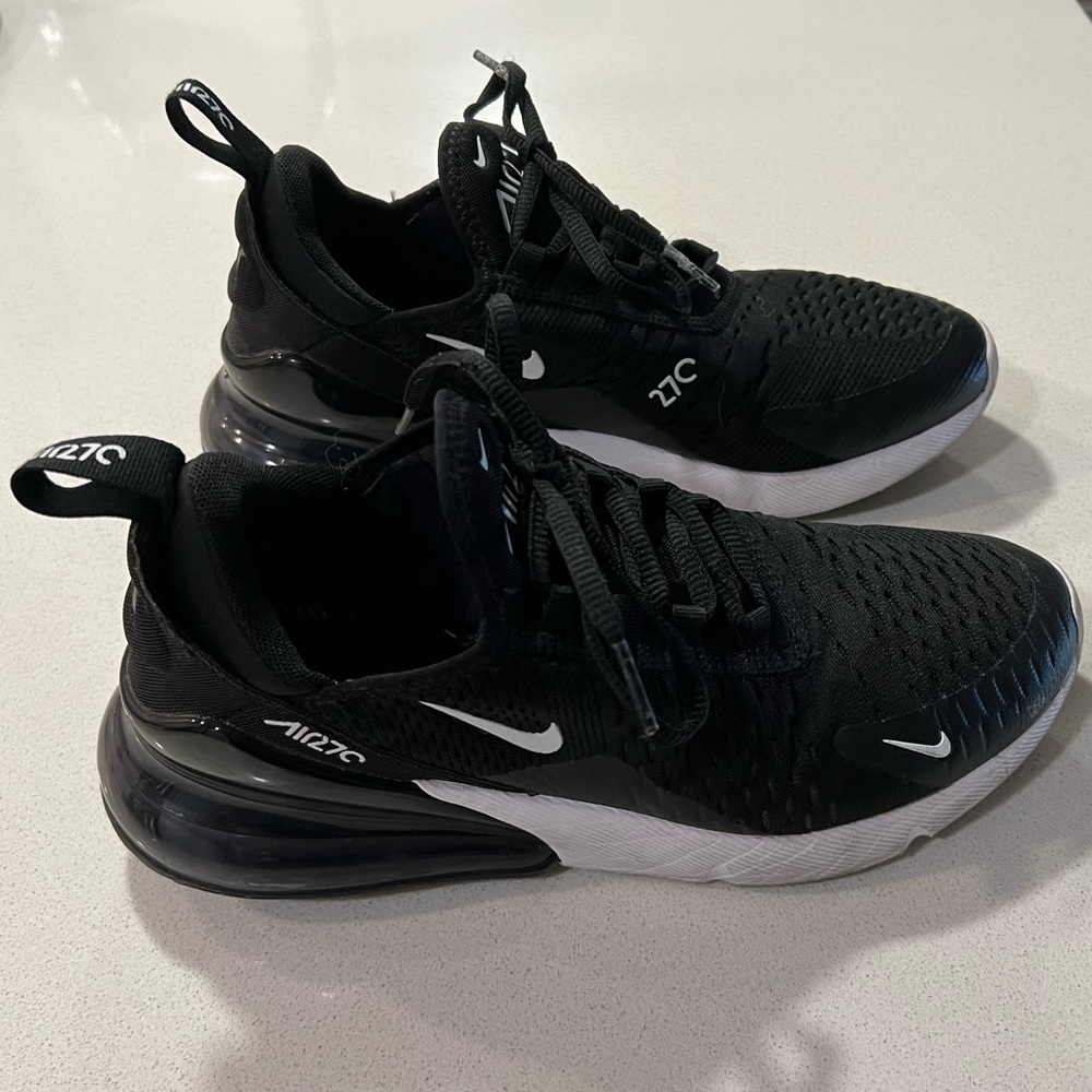 Nike Air Max 270